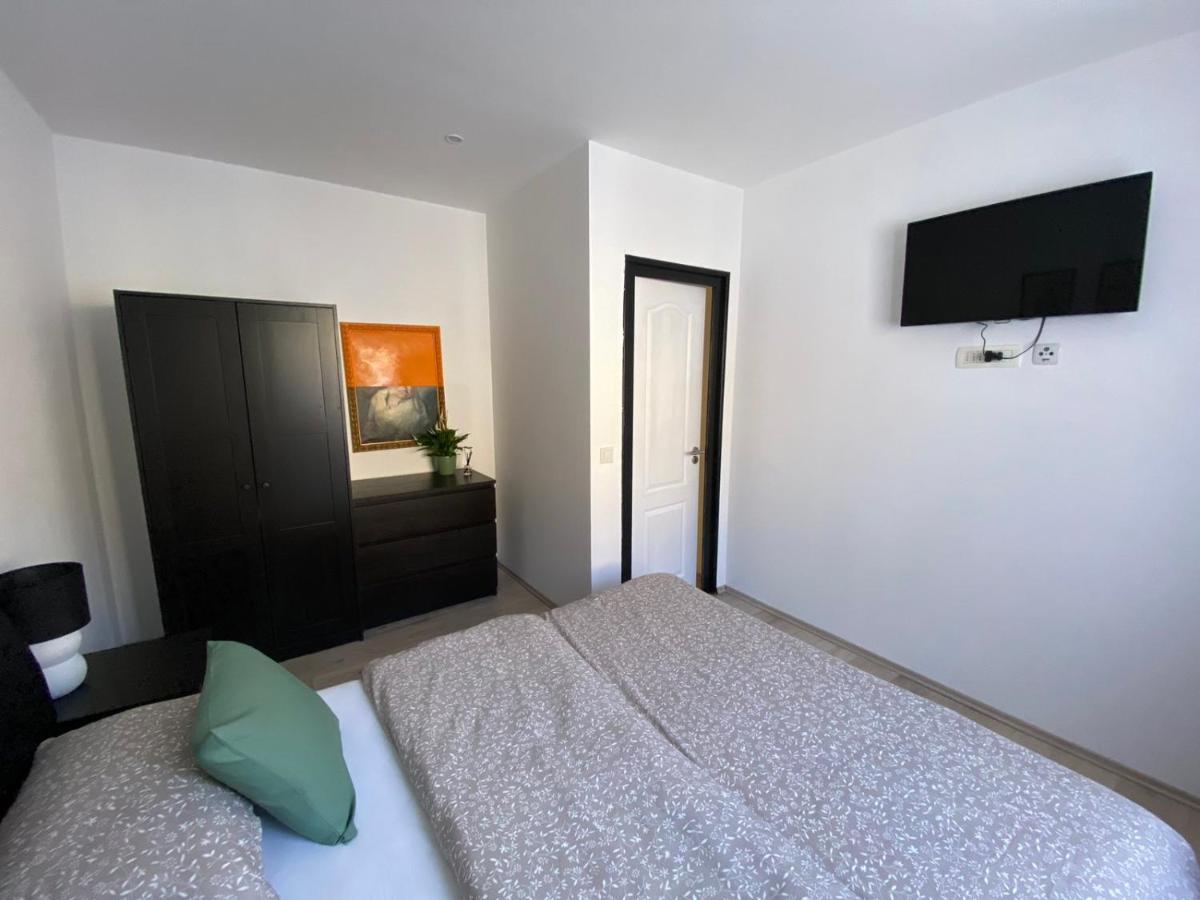 Apartman Cukar Pula Lägenhet Exteriör bild