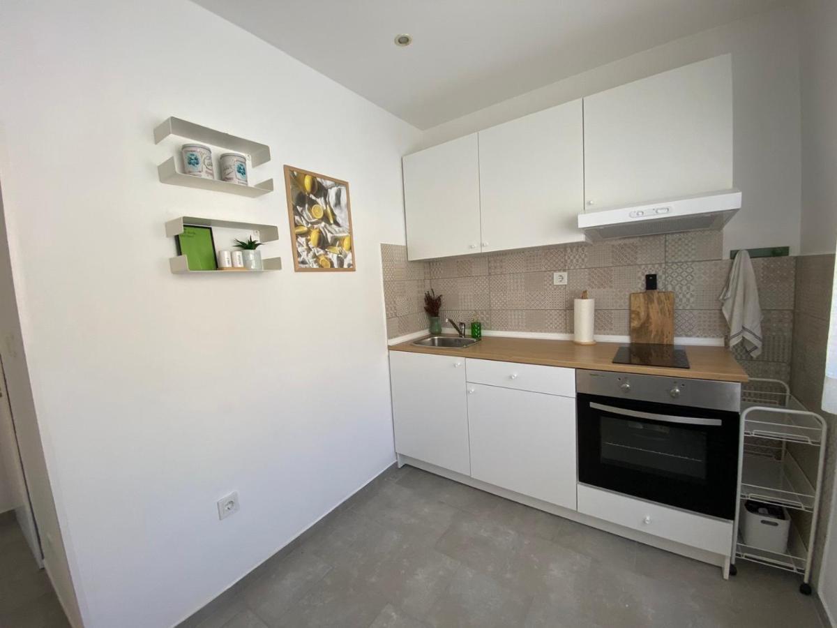 Apartman Cukar Pula Lägenhet Exteriör bild